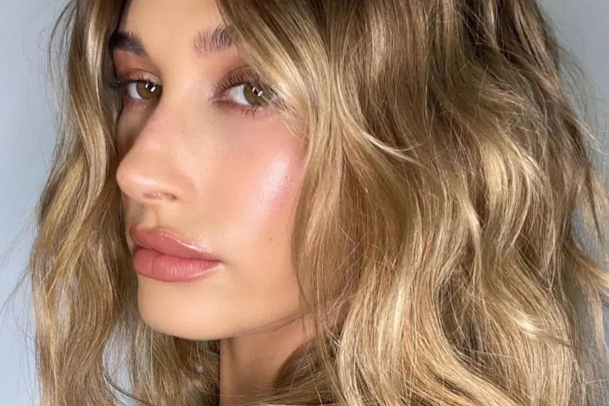 How Is Hailey Bieber Related To Alec Baldwin? What Is The Relation Between Them?