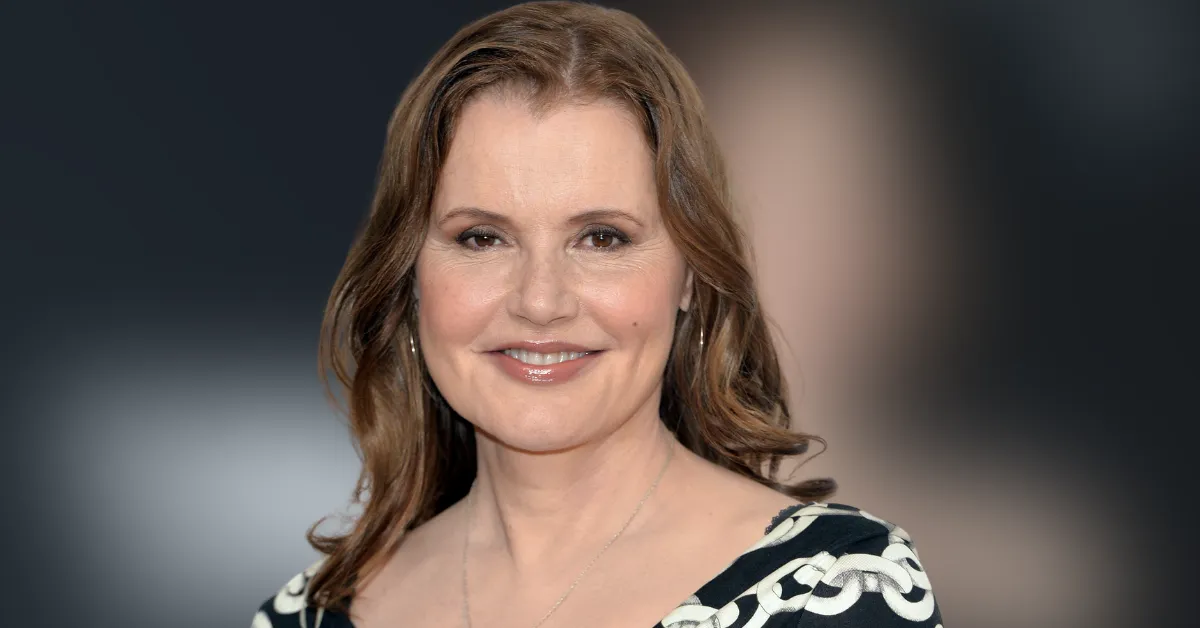 How Tall Is Geena Davis-