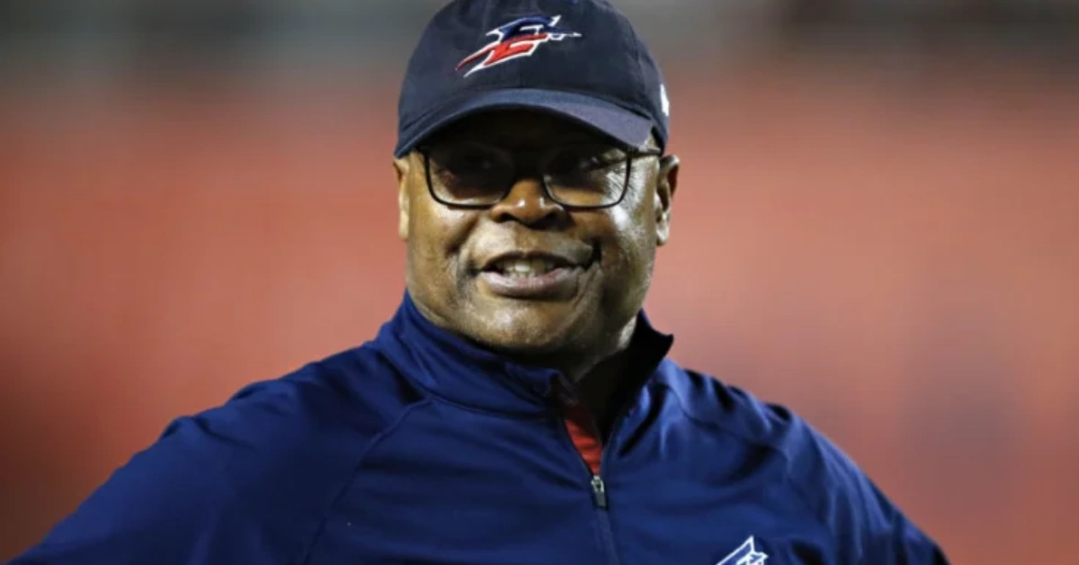 Is Devin Singletary And Mike Singletary Related?