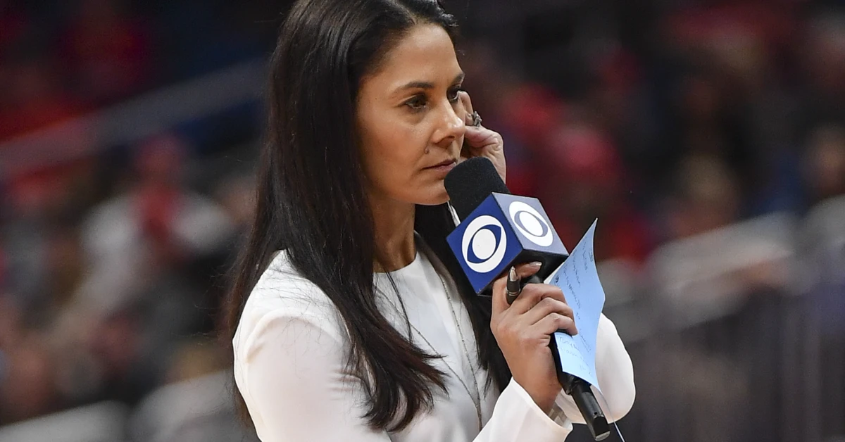 What Is Tracy Wolfson Height?