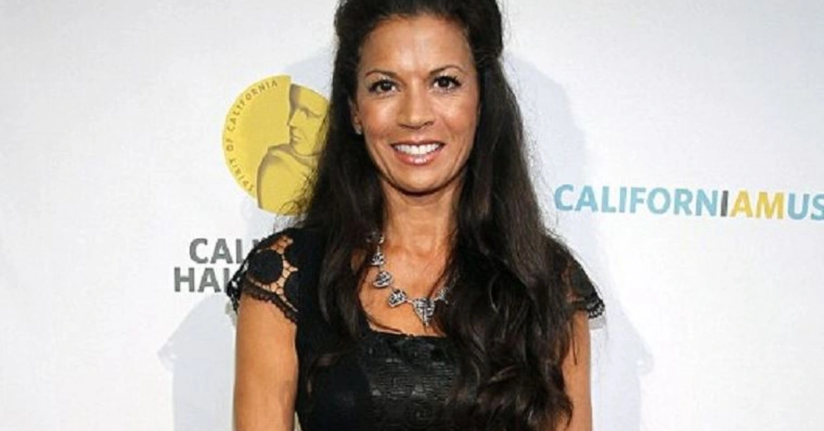 What Is Dina Eastwood Age In 2022?